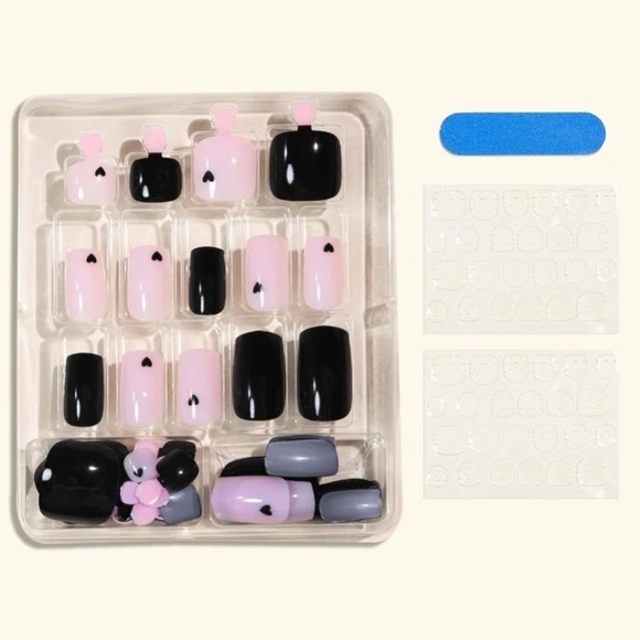 Fake nails. - Picture 2 of 2